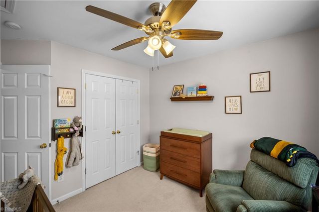 4236 Laurel Ridge Circle, Winston-salem, NC 27107