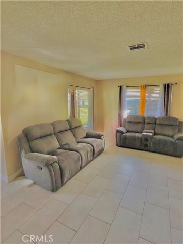 1834 N Vineyard A, Ontario, CA 91764