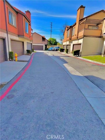 1834 N Vineyard A, Ontario, CA 91764