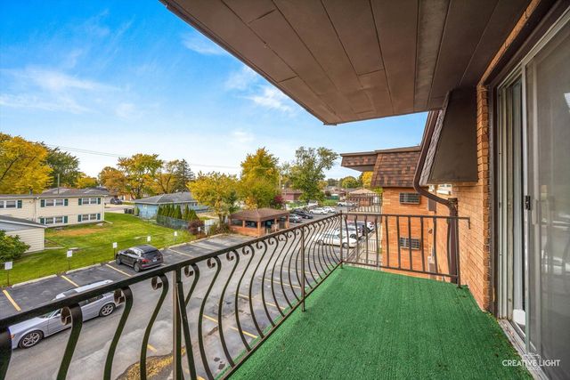 18555 Hickory Court 21, Lansing, IL 60438