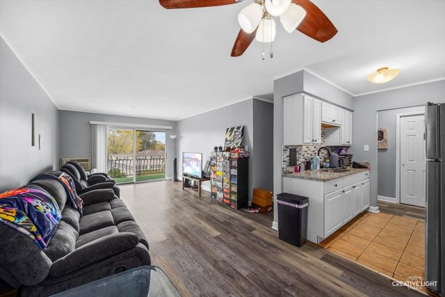 18555 Hickory Court 21, Lansing, IL 60438