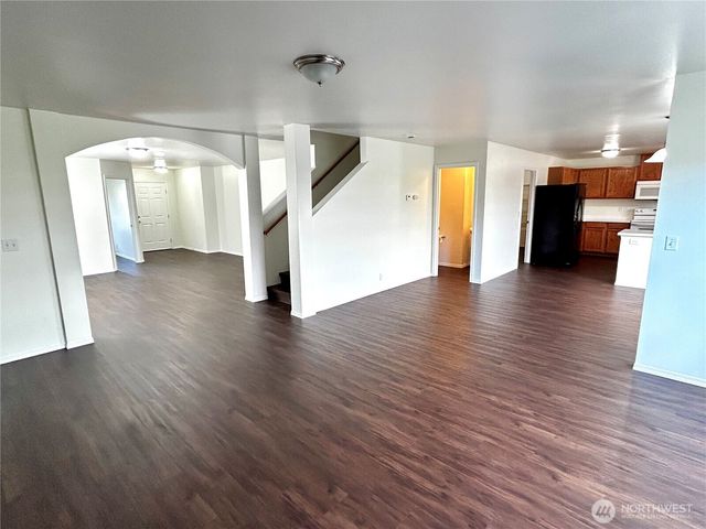 8523 21st Avenue E, Tacoma, WA 98445
