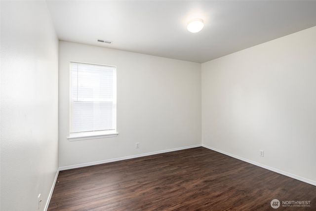 8523 21st Avenue E, Tacoma, WA 98445