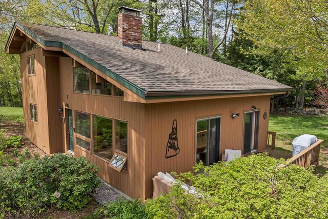 7 Croft Way, Laconia, NH 03246
