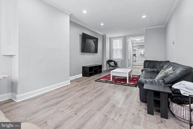 129 E WEST ST, Baltimore, MD 21230