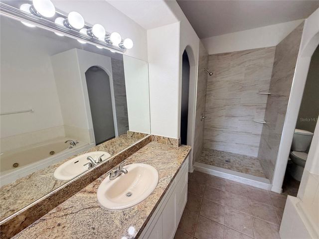 6901 SURREY HILL PLACE, Apollo Beach, FL 33572