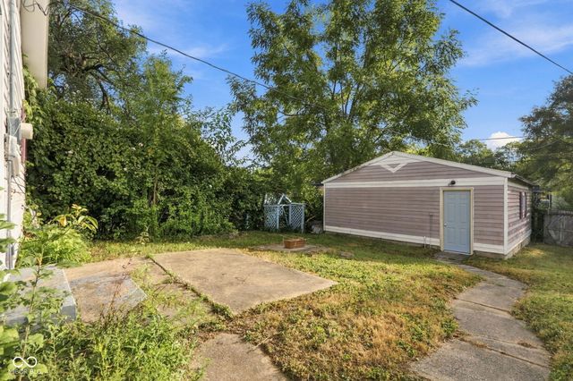 3635 Kinnear, Indianapolis, IN 46218