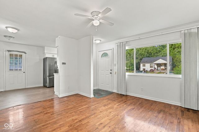 3635 Kinnear, Indianapolis, IN 46218
