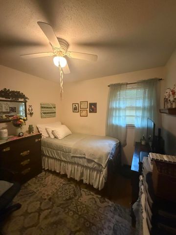 66 Glenwood Drive, Sumter, SC 29153