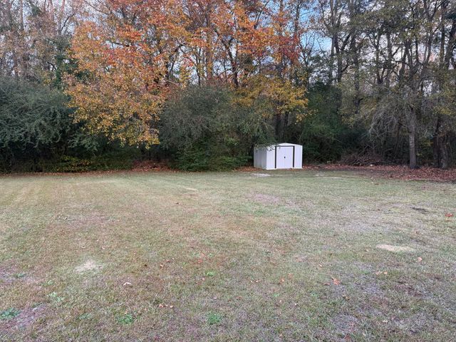 66 Glenwood Drive, Sumter, SC 29153