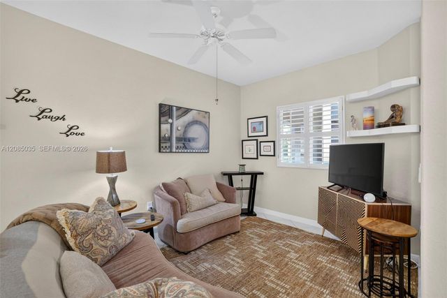 7727 Southampton Terrace 310, Tamarac, FL 33321
