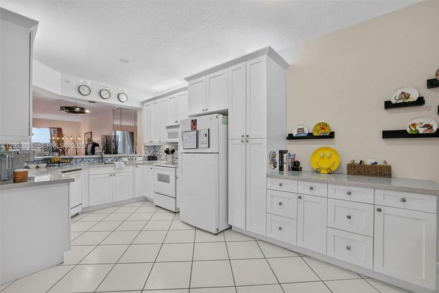 7727 Southampton Terrace 310, Tamarac, FL 33321