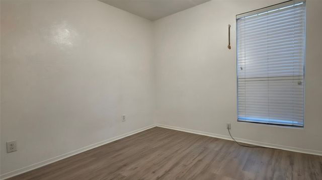 625 Carriagehouse Lane 3G, Garland, TX 75040