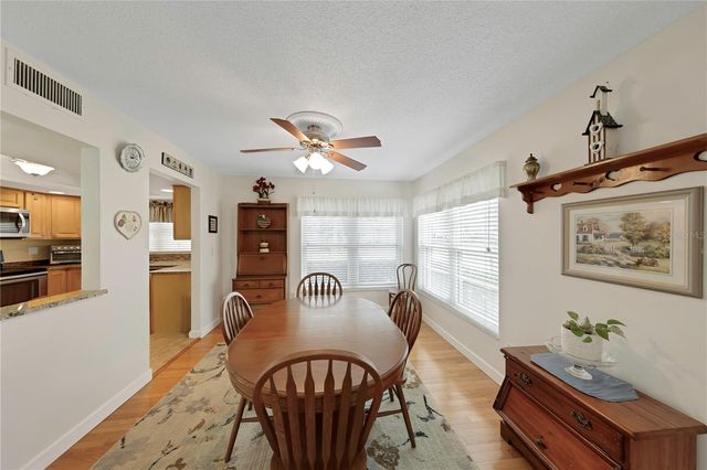 3035 COUNTRYSIDE BOULEVARD 16B, Clearwater, FL 33761