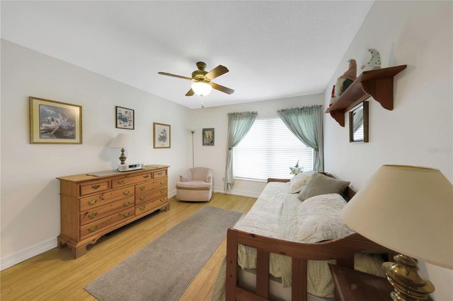 3035 COUNTRYSIDE BOULEVARD 16B, Clearwater, FL 33761