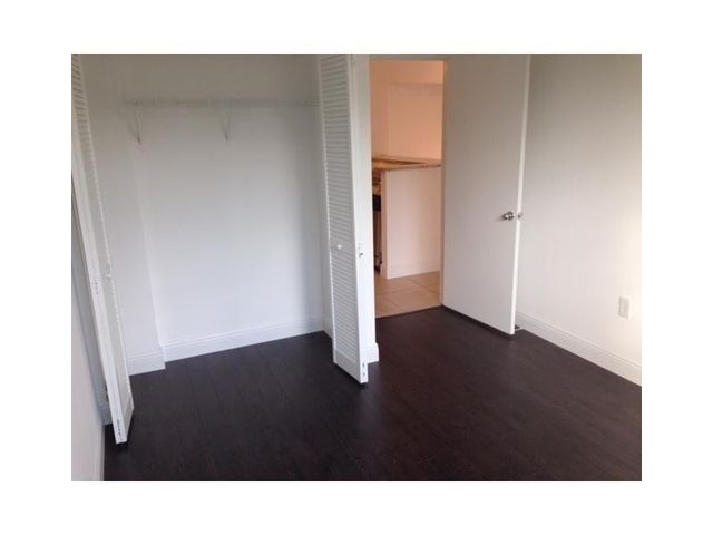 4820 N State Road 7 203, Coconut Creek, FL 33073