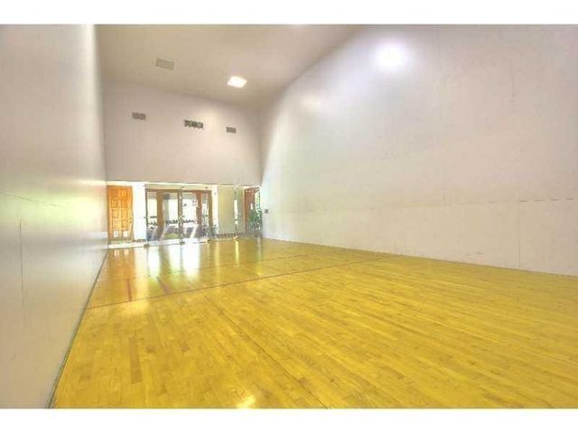 4820 N State Road 7 203, Coconut Creek, FL 33073