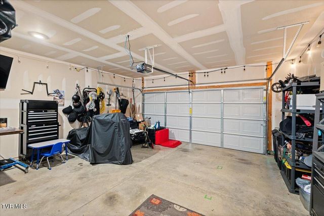 232 Crockett Drive, Church Hill, TN 37642