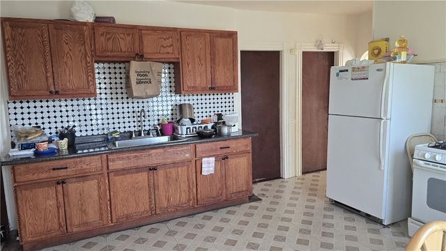 283 Waldo Street, Providence, RI 02909