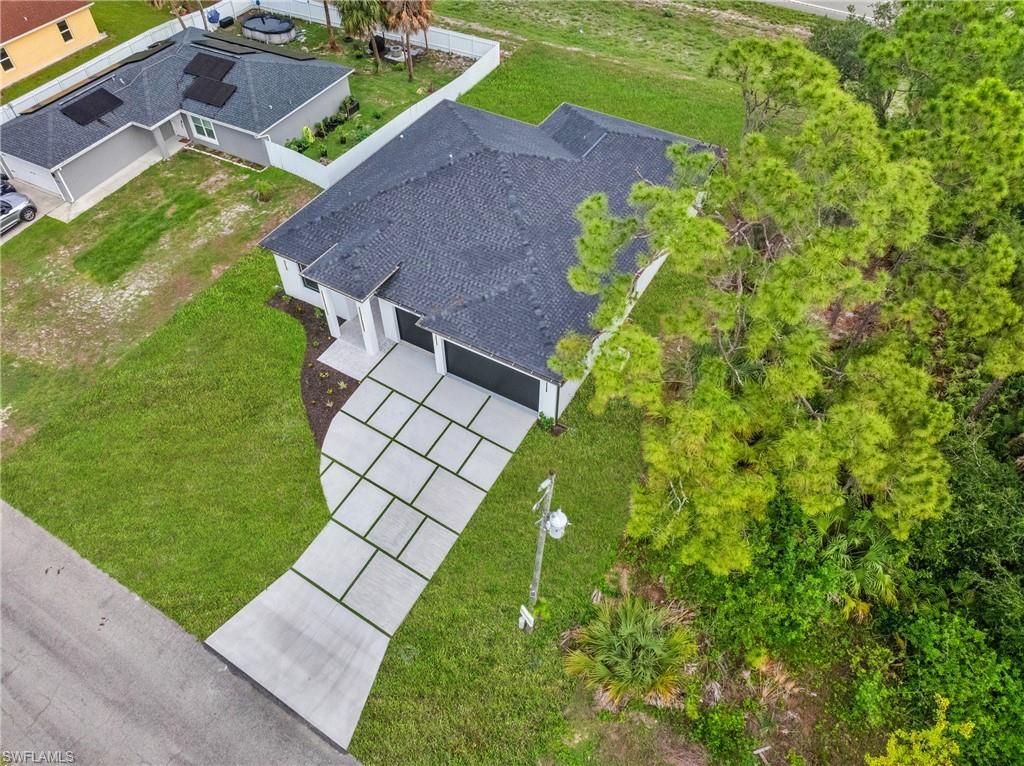 6037 N Moss CIR, LABELLE, FL 33935 — photo 4
