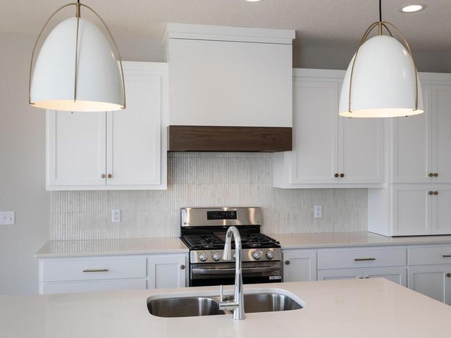 5380 176th Street, Lakeville, MN 55044