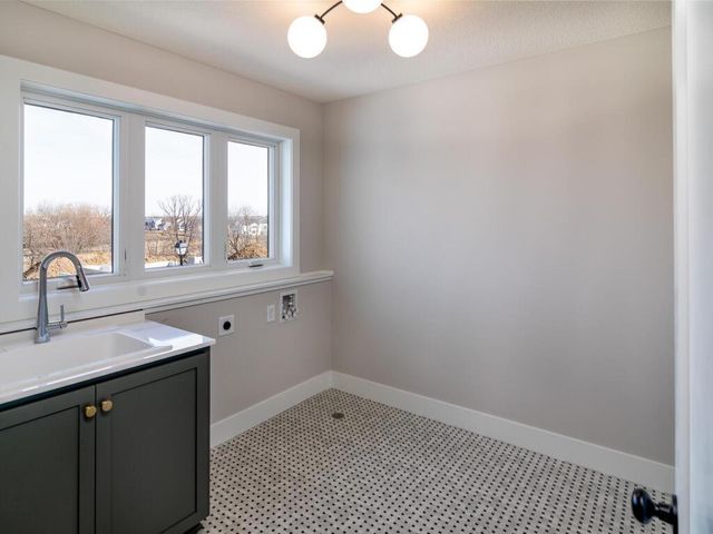 5380 176th Street, Lakeville, MN 55044