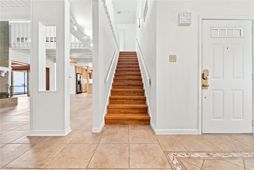 2705 Arbor Drive, Bryan, TX 77802 — photo 2
