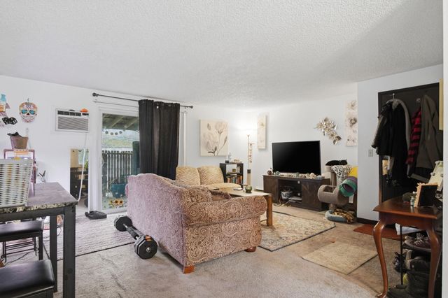 1917 W 7th Ave, Spokane, WA 99201