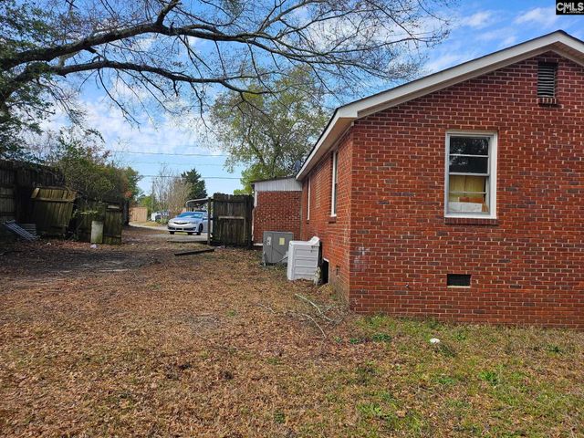 3827 Augusta Road, West Columbia, SC 29170