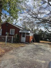 3827 Augusta Road, West Columbia, SC 29170