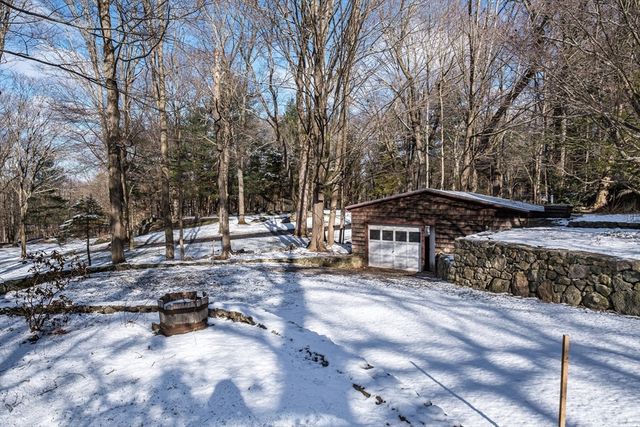 445 Glen Road, Weston, MA 02493