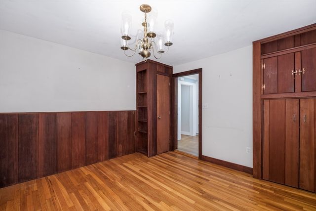 445 Glen Road, Weston, MA 02493