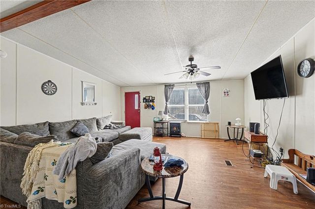 1160 Sandy Cross Road, Reidsville, NC 27320