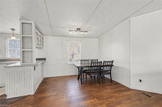 1160 Sandy Cross Road, Reidsville, NC 27320