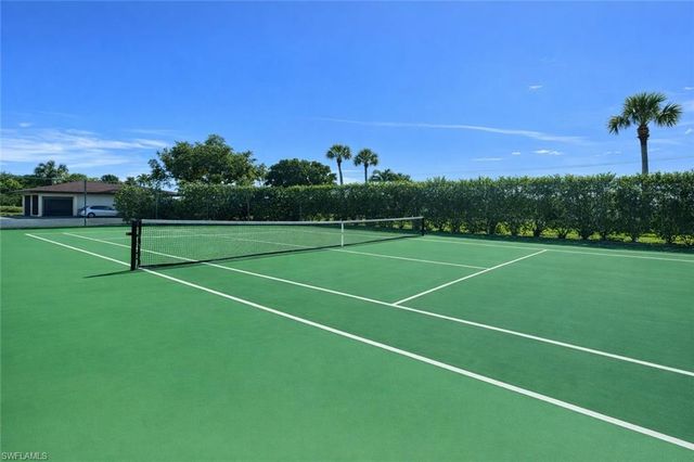 6979 Winkler RD 111, Fort Myers, FL 33919