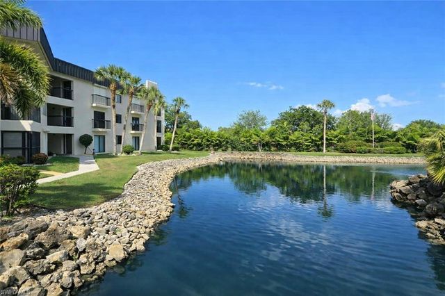 6979 Winkler RD 111, Fort Myers, FL 33919