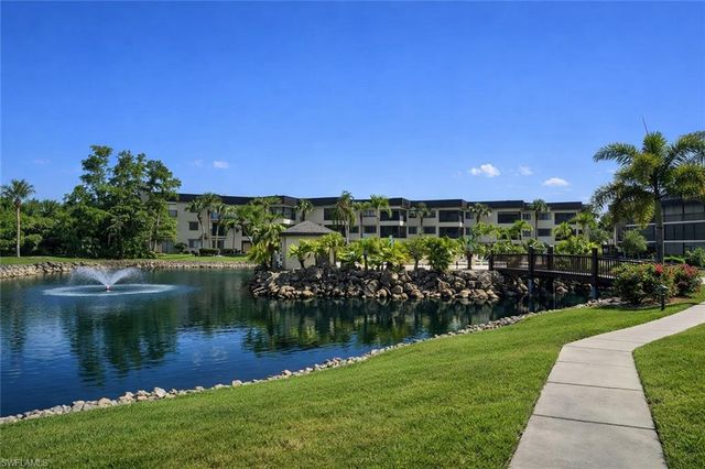 6979 Winkler RD 111, Fort Myers, FL 33919