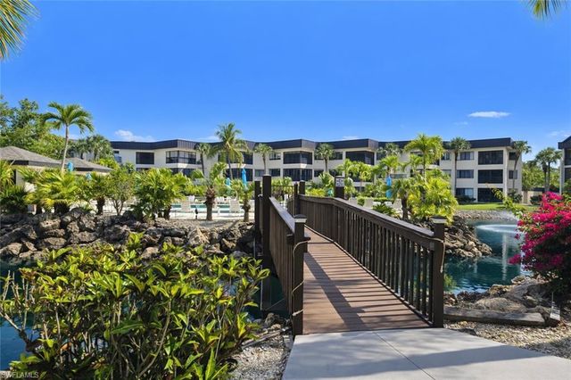 6979 Winkler RD 111, Fort Myers, FL 33919