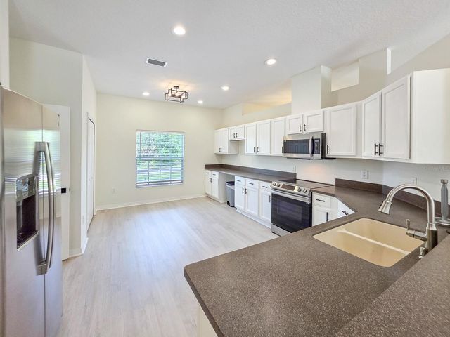 89 RADCLIFFE DRIVE, Palm Coast, FL 32164