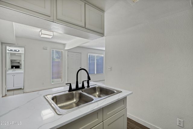 1447 N 53RD Drive, Phoenix, AZ 85043