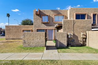 1447 N 53RD Drive, Phoenix, AZ 85043