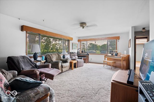 3696 N State Road 9, Greenfield, IN 46140