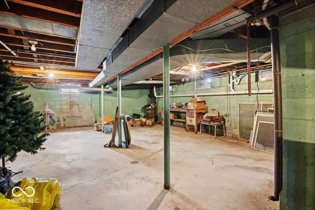 3696 N State Road 9, Greenfield, IN 46140