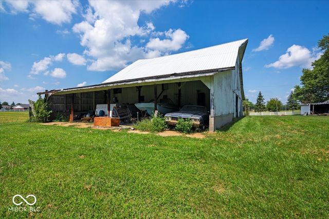 3696 N State Road 9, Greenfield, IN 46140