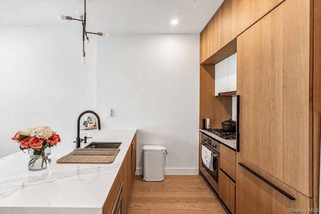 4507 Court Square 4B, Long Island City, NY 11101 — photo 2