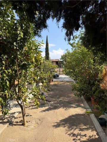 223 Glenmont Court, Hemet, CA 92544