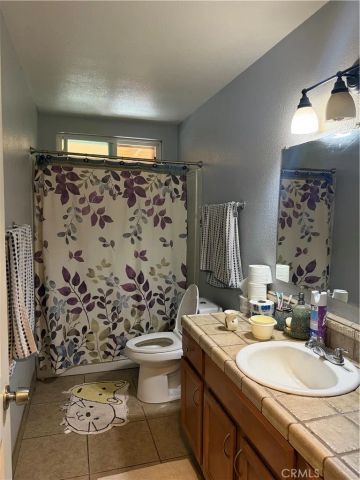 223 Glenmont Court, Hemet, CA 92544
