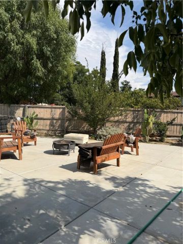 223 Glenmont Court, Hemet, CA 92544