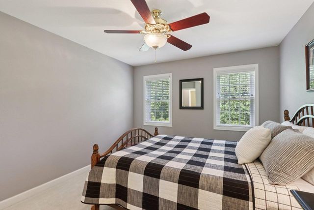 602 Woodhaven Court, Cambridge, WI 53523