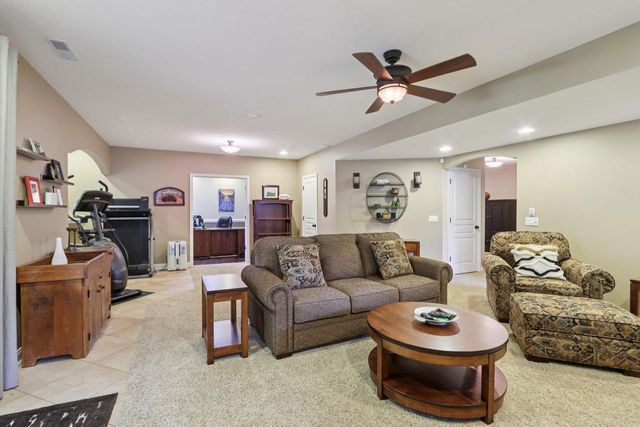 602 Woodhaven Court, Cambridge, WI 53523